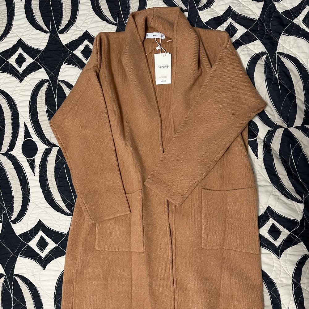 Mango Oversized Knitted Coat with pockets. NWT